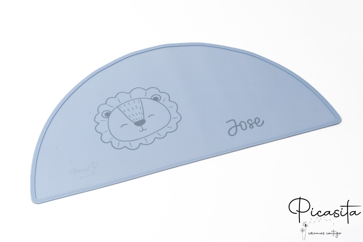 mantel personalizado con nombre Arman